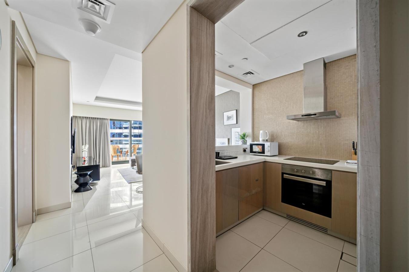 Stonetree - High Floor 1 Bedroom In Business Bay Apartment Dubai